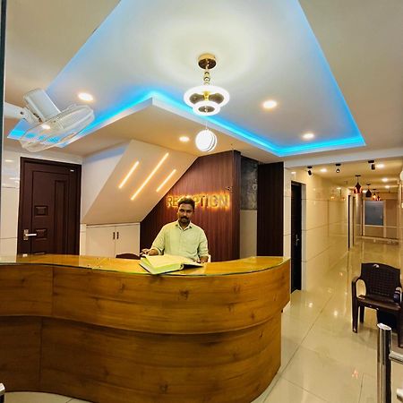 Priya Lodge Calicut Exterior foto