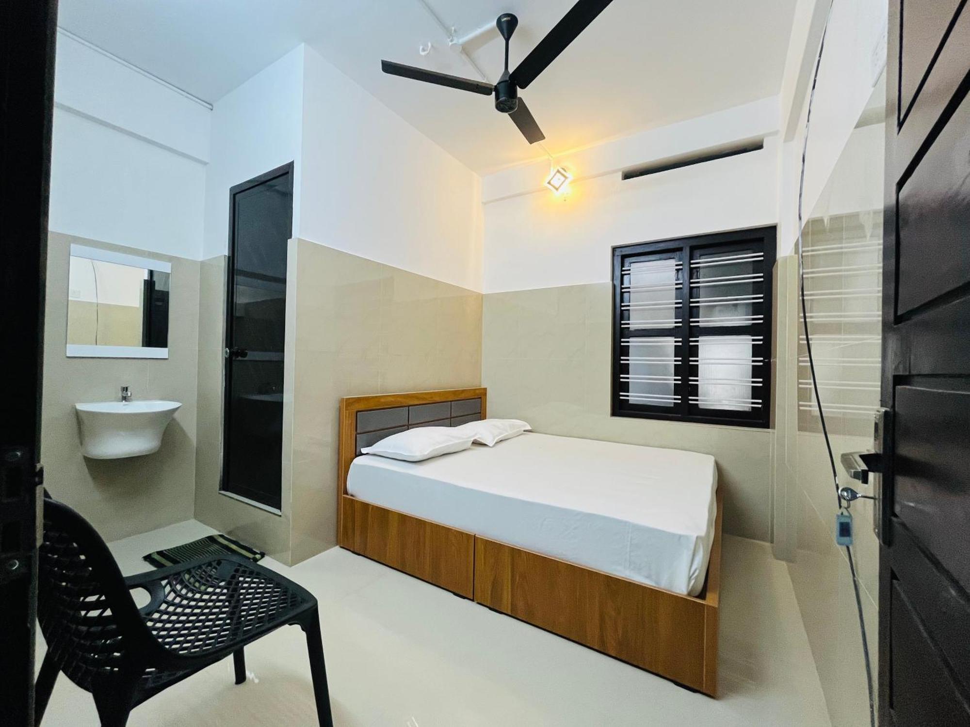 Priya Lodge Calicut Exterior foto